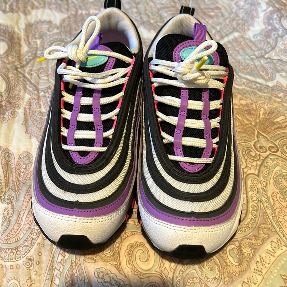 NIKE WOMENS AIR MAX 97 WHITE YELLOW VIOLET 921733-106